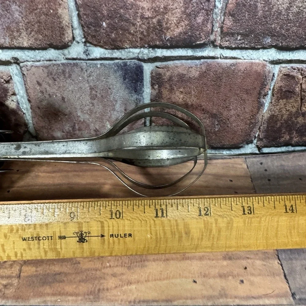 Vintage A&J EKCO Hand‎ Mixer Beater USA Wood Handle 1940s Manual Kitchen Retro